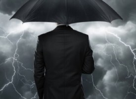 STORM ON THE HORIZON: 3 Macro Events Poised To Unfold In Rapid Succession As Credit Crunch Intensifies