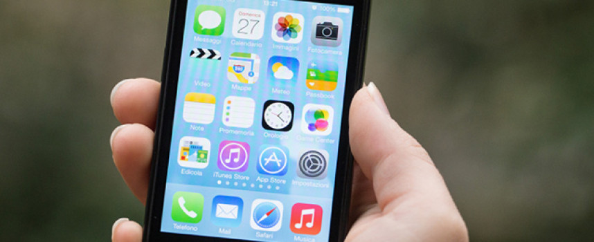 Conformist, hipster iPhone users rave about iOS9 upgrade… but it's actually Android installed on their iPhones