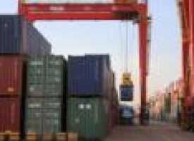 China imports sink in August, shares rally but volumes dive