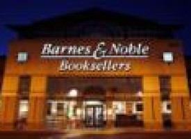 Barnes & Noble sales fall for fifth straight quarter