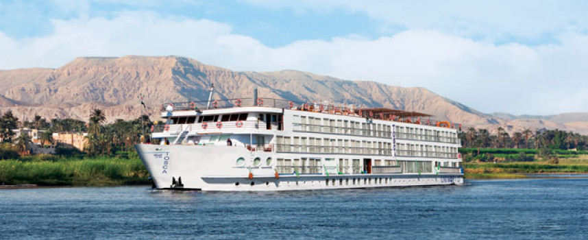 5 Reasons Smaller Cruises Might Be Right for You