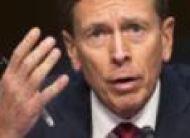 Petraeus apologizes for giving classified info to mistress