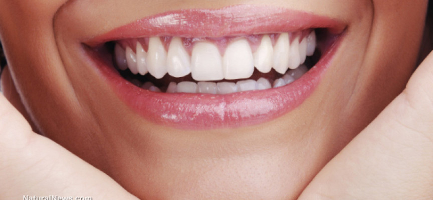 Dr. Robert Kleinwaks explains the healing power of positive thinking and healthy eating at the Holistic Oral Health Summit