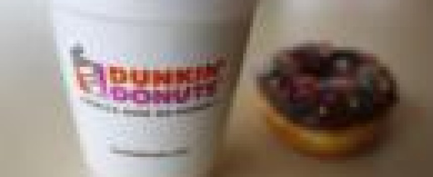 Dunkin' Donuts estimates slower U.S. comparable sales growth