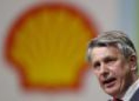 Shell CEO sees first signs of oil price recovery