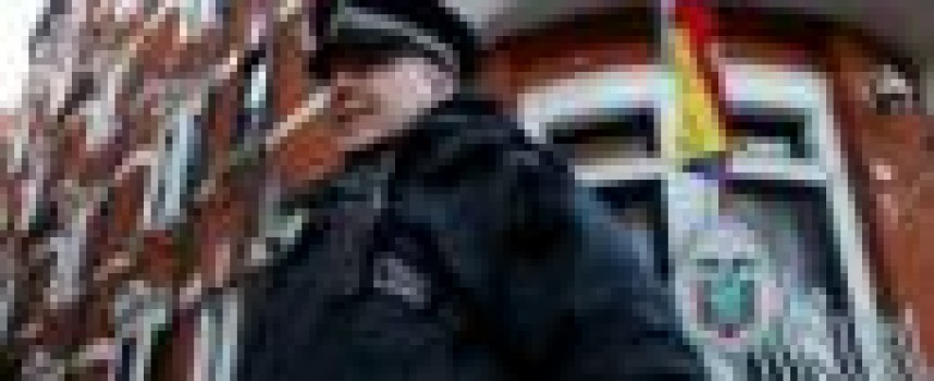 London police call off guard at Assange's Ecuador embassy bolt-hole