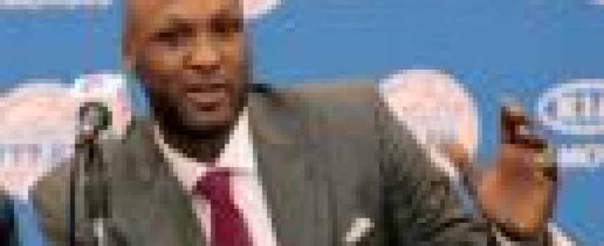 Basketball star Lamar Odom on life support for second day as friends, family rally