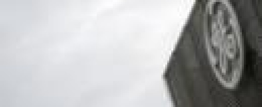 GE beats profit expectations as aviation counters weak oil segment