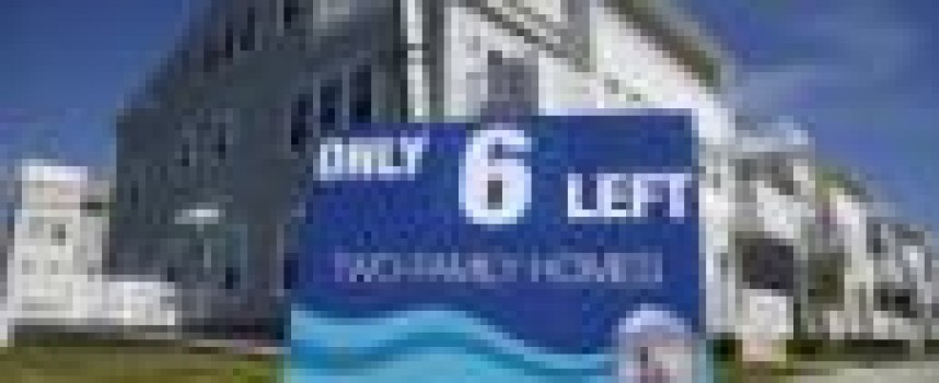 September housing data eyed after August disappointed