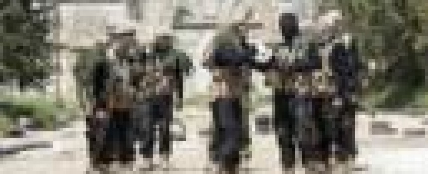 Syrian army, backed by Iranian fighters, advance south of Aleppo: monitor