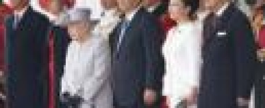 Pageantry and protests welcome China leader to Britain