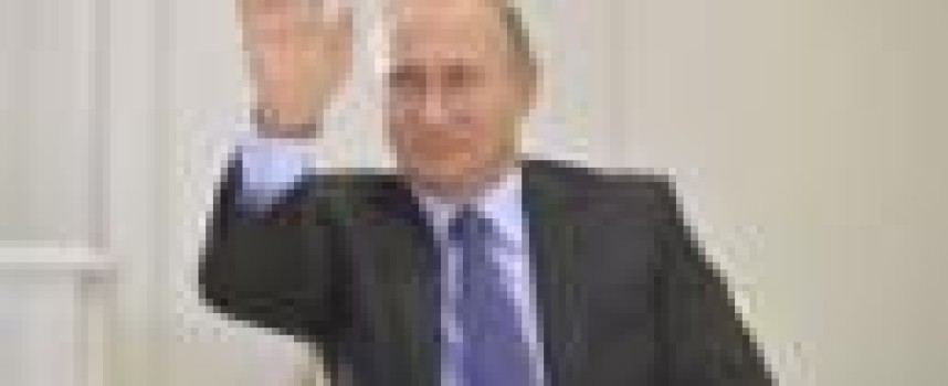 Syria air strikes push Putin's rating to new high: Russian state pollster