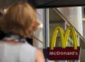 McDonald's says turnaround taking hold as sales rebound