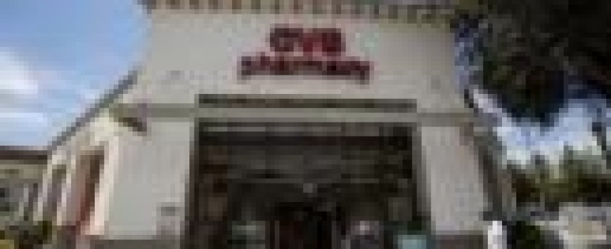 CVS 2016 profit forecast hurt by healthcare plans, Target deal