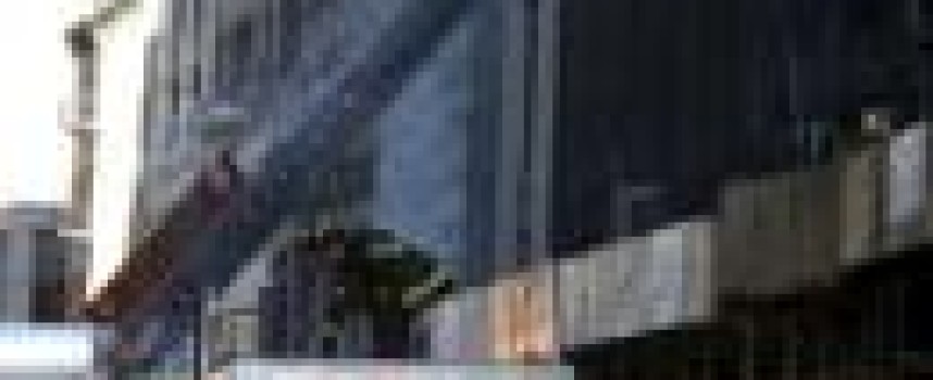 One killed in partial building collapse in New York