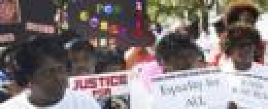 Family holds funeral for Florida man killed by plainclothes officer