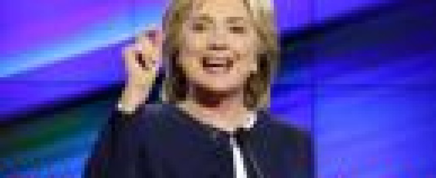 A careful Clinton keeps Biden at bay