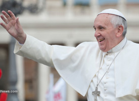 Philadelphia government used Pope Francis visit as beta test for city lock down, martial law