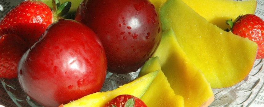 New Consumer Report guide breaks down the risks from eating 48 conventional fruit and veggies from 14 different countries