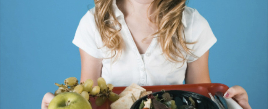 Maggot-infested school lunches sent to worm farms after U.S. students refuse to eat them