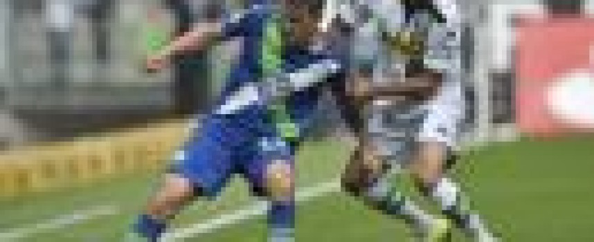 'Gladbach beats Wolfsburg 2-0 to cap Bundesliga turnaround