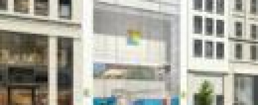 Live: Microsoft's flagship; Apple iFlop; Facebook's expansion