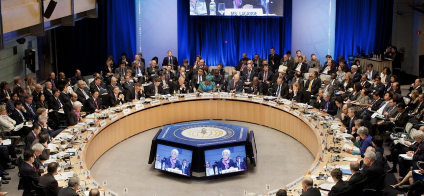 You Better Own Gold & Silver As Elites Prepare To Eliminate Cash